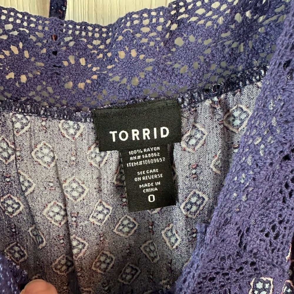 Torrid Blue Short Sleeve top Size‎ Large - Picture 3 of 6
